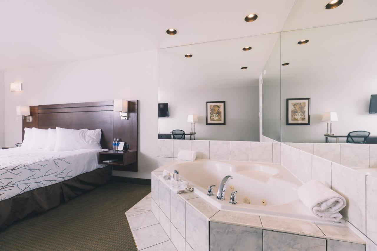 Service Inns&suites Hotel 3*