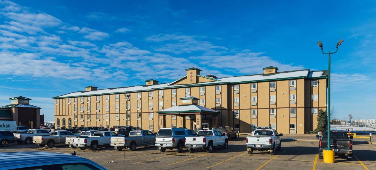 Service And Hotel